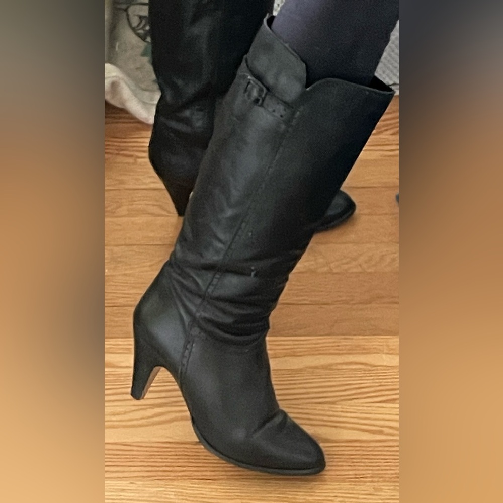 Vintage Retro Black Tall Boots Size 9